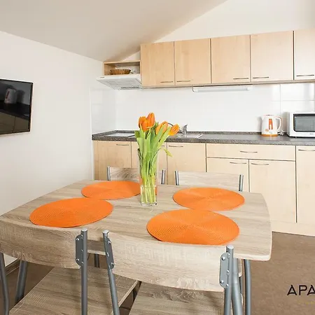 Apartmany Jindřichŭv Hradec Exterior photo
